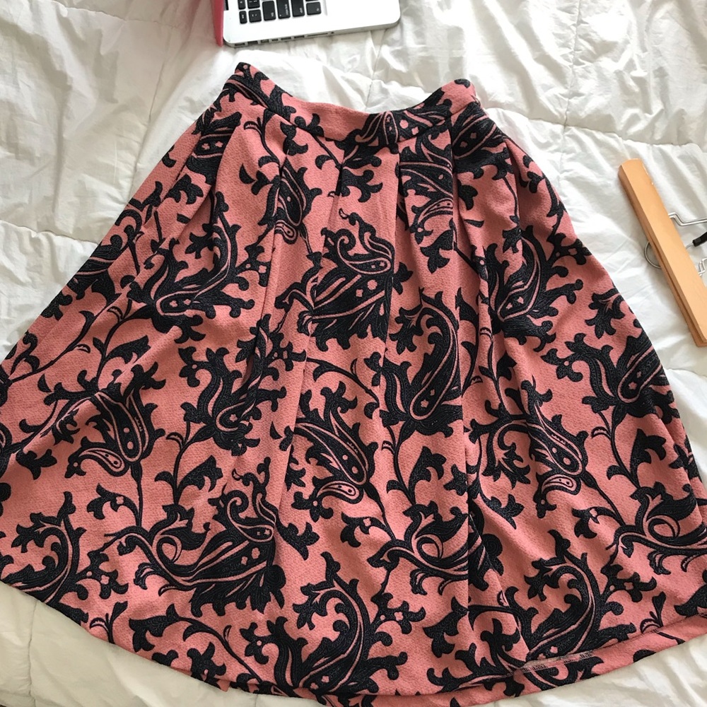 H&M A Line Skirt W/ Pockets